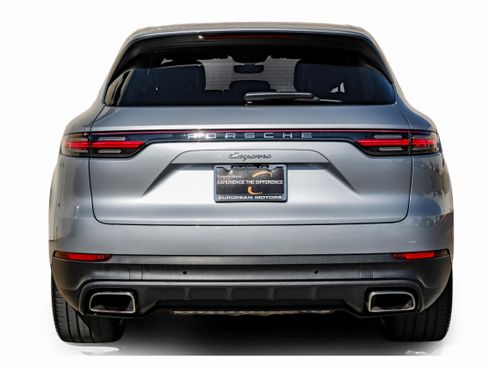 Used 2020 Porsche Cayenne image 9