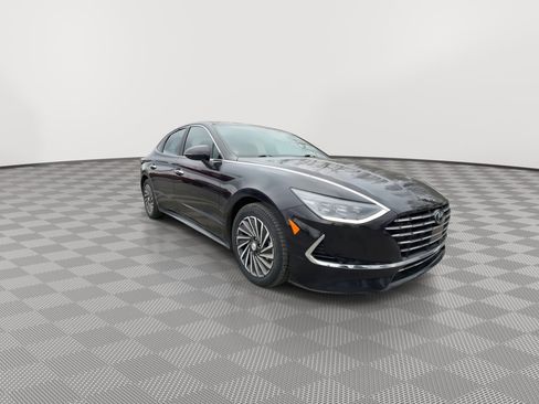 Certified 2023 Hyundai Sonata SEL w/ Cargo Package FWD image 2