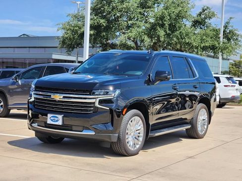 Certified 2024 Chevrolet Tahoe LT w/ Luxury Package AWD/4WD image 2