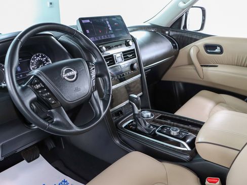 Used 2024 Nissan Armada Platinum w/ Captain's Chairs Package AWD/4WD image 28