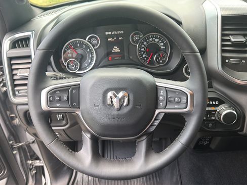 Used 2025 RAM 1500 Big Horn AWD/4WD image 20