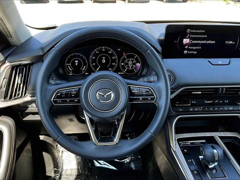 Used 2025 MAZDA CX-70 Plug-In Hybrid w/ Premium Pkg image 5