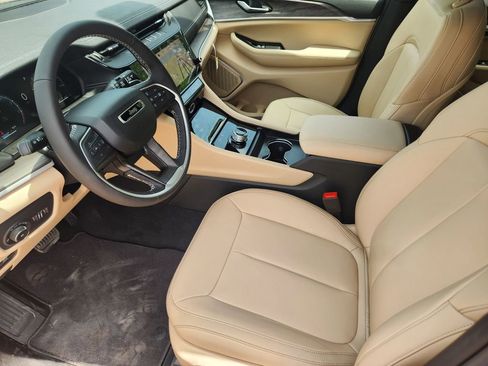 New 2026 Jeep Grand Cherokee L Limited RWD image 8