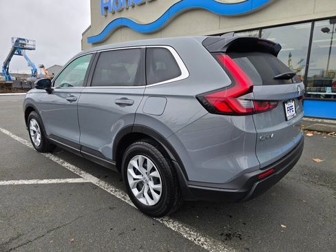 Certified 2025 Honda CR-V LX image 3