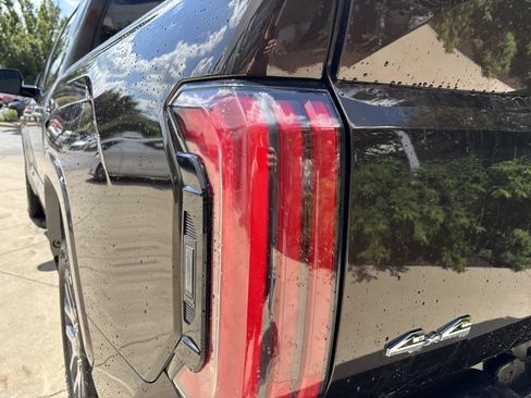 Used 2024 Toyota Tundra 1794 Edition AWD/4WD image 12