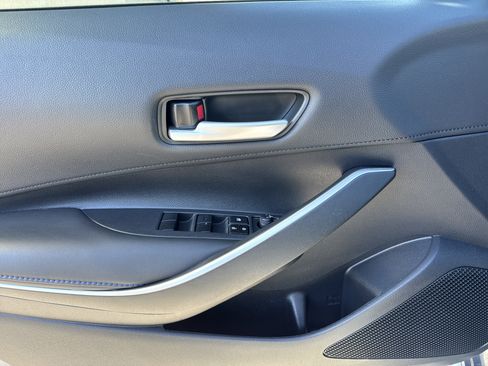 Used 2020 Toyota Corolla SE image 14