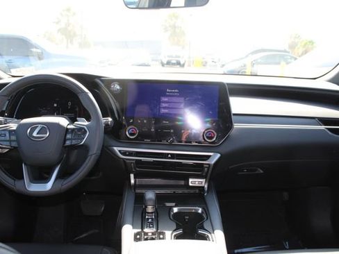 Certified 2025 Lexus RX 350 Premium w/ Convenience Package FWD image 10
