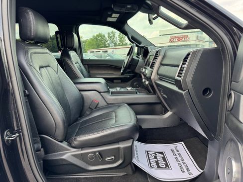 Used 2019 Ford Expedition Max Limited w/ Equipment Group 302A AWD/4WD image 20