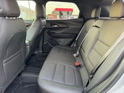 Used 2025 Chevrolet TrailBlazer RS w/ Convenience Package AWD/4WD image 10