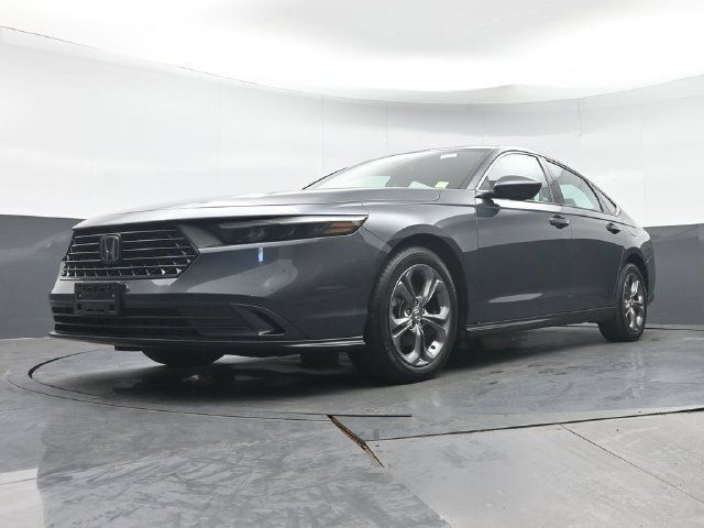 Used 2023 Honda Accord EX image 22