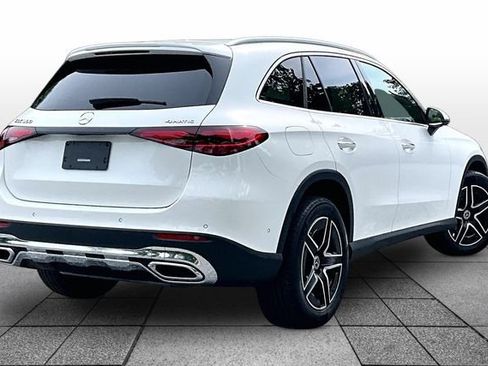 Certified 2026 Mercedes-Benz GLC 300 4MATIC image 6