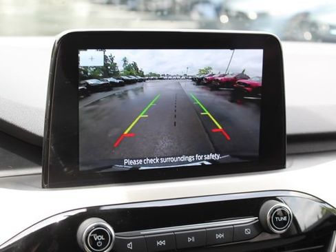 Used 2022 Ford Escape SE w/ Convenience Package FWD image 24