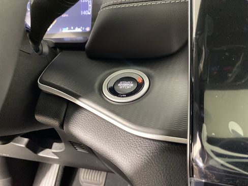 New 2025 Jeep Grand Cherokee L Altitude image 23