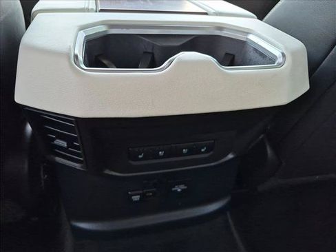 Used 2023 Toyota Tundra Capstone AWD/4WD image 16