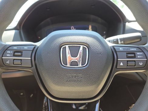 Certified 2023 Honda Accord EX image 31
