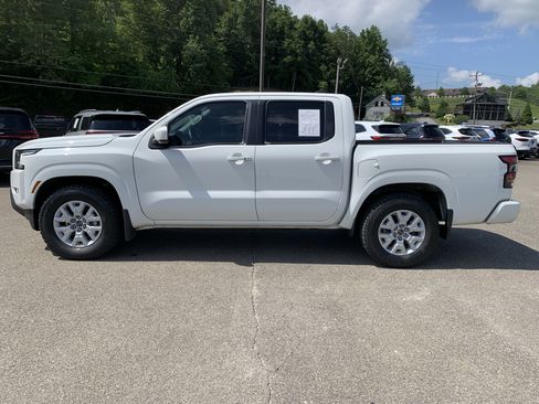 Used 2023 Nissan Frontier SV w/ SV Convenience Package RWD image 4