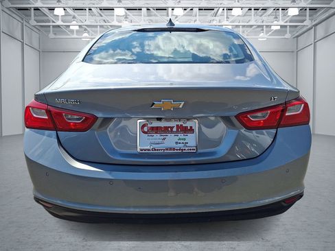 Used 2024 Chevrolet Malibu LT FWD image 8