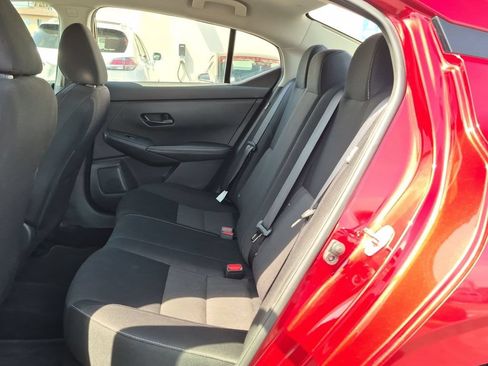Certified 2024 Nissan Sentra SV FWD image 28