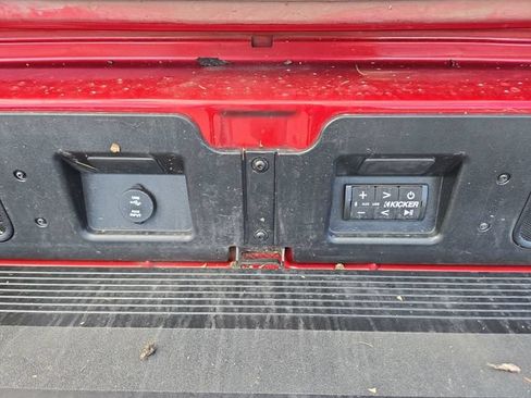 Used 2024 GMC Sierra 1500 AT4X AWD/4WD image 36