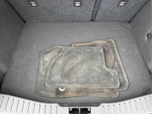 Used 2015 Ford Focus SE w/ SE Sport Package FWD image 31