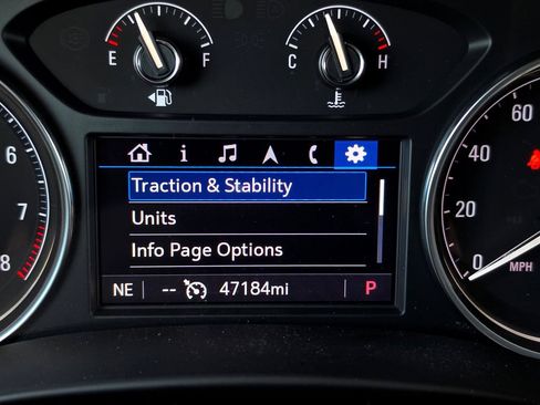 Used 2023 Buick Enclave Essence AWD/4WD image 45