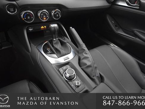 Certified 2025 MAZDA MX-5 Miata RF Grand Touring RWD image 33