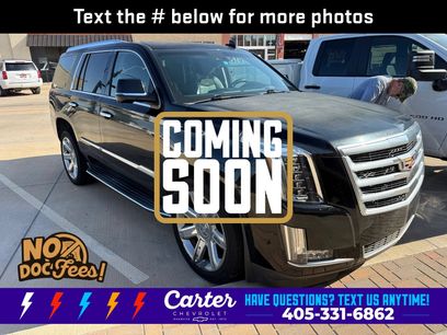 Used 2017 Cadillac Escalade Luxury