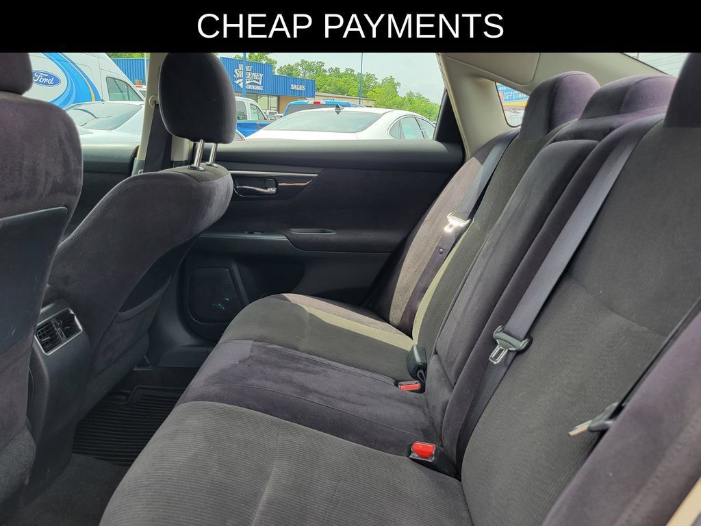 Used 2013 Nissan Altima 2.5 SV FWD image 9
