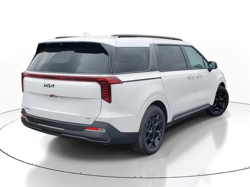 New 2025 Kia Carnival SX Prestige image 3