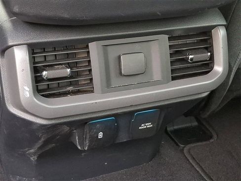 Certified 2023 Ford F150 XLT w/ Equipment Group 302A High image 11