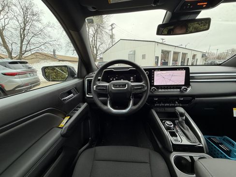 New 2026 GMC Canyon Elevation w/ Convenience Package image 2