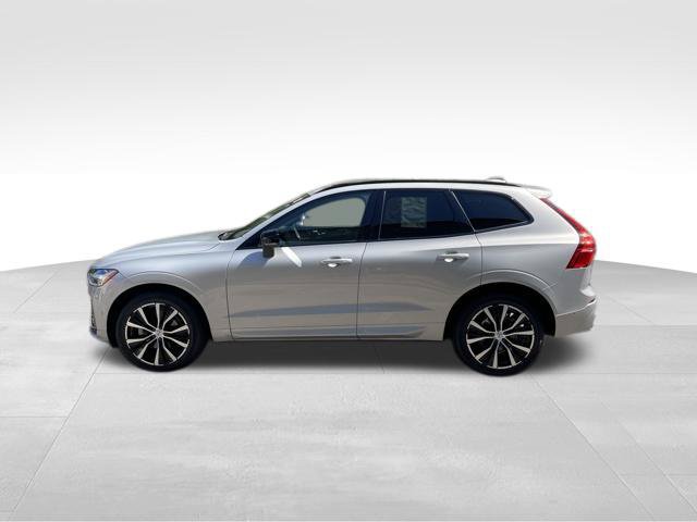 Certified 2023 Volvo XC60 B5 Plus w/ Climate Package AWD/4WD image 5