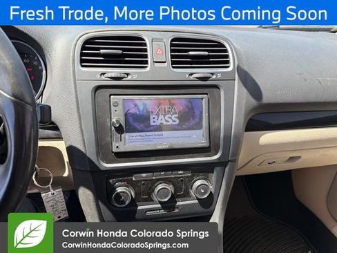 Used 2011 Volkswagen Jetta TDI FWD image 13