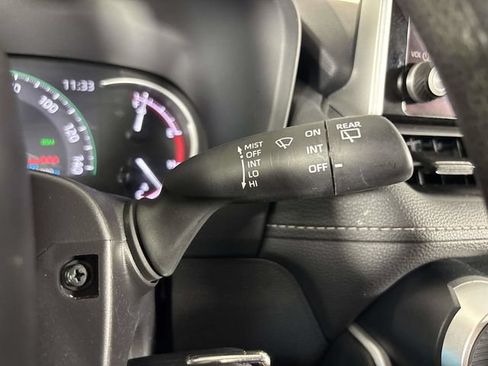 Used 2025 Toyota RAV4 LE AWD/4WD image 22