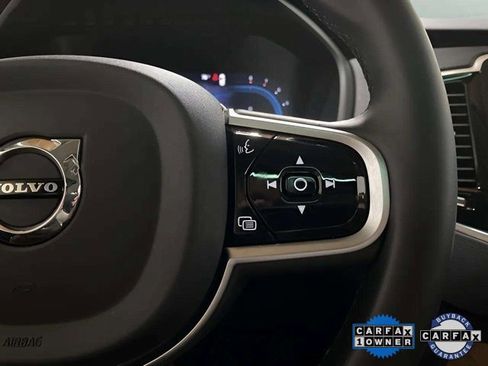 Used 2025 Volvo XC90 B6 Plus image 41