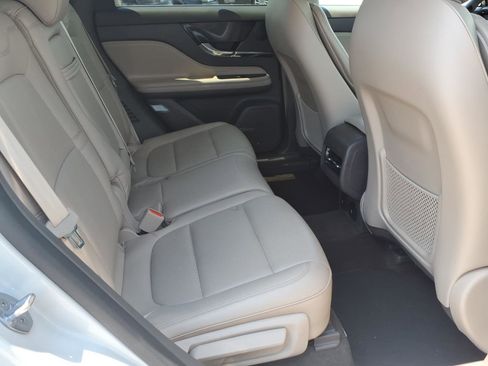 Certified 2023 Lincoln Corsair AWD w/ Equipment Group 101A image 28