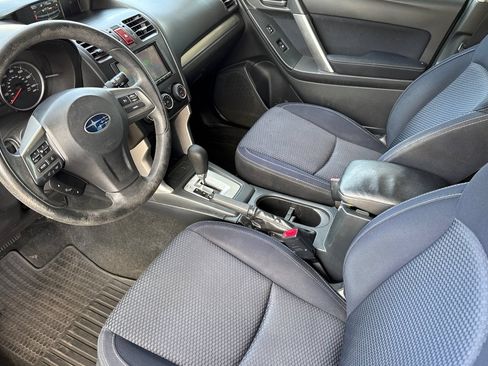 Used 2015 Subaru Forester 2.5i w/ Alloy Wheel Package AWD/4WD image 5