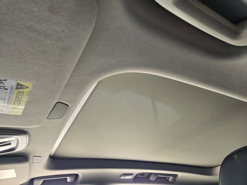 Used 2025 Volvo XC90 T8 Plus w/ Protection Package Premier image 38