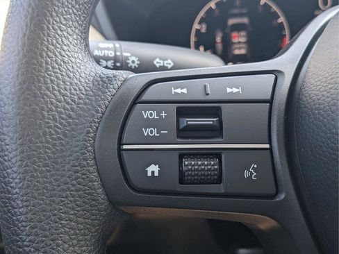 New 2026 Honda HR-V LX image 19