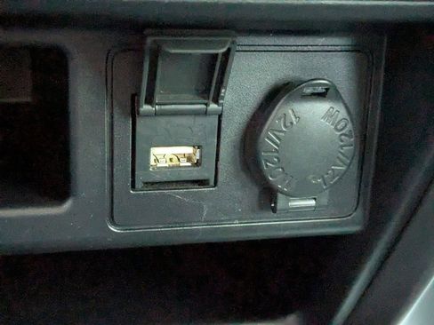 Used 2022 Toyota 4Runner SR5 Premium w/ Moonroof Package image 21