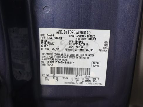 Used 2005 Ford F150 XL RWD image 24