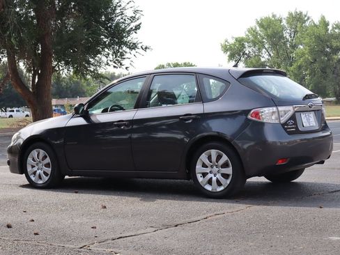 Used 2010 Subaru Impreza 2.5i AWD/4WD image 7