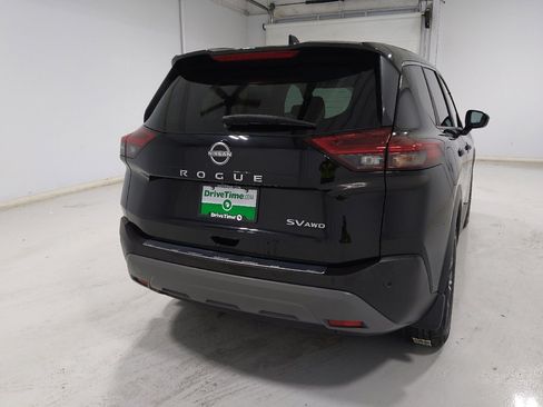 Used 2023 Nissan Rogue SV AWD/4WD image 7