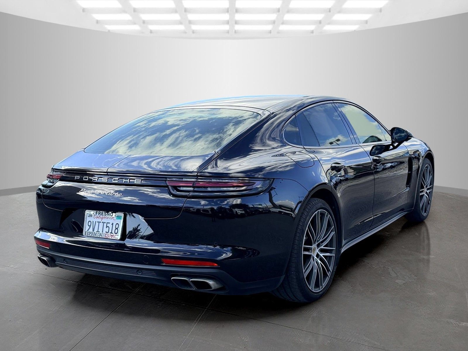 Used 2017 Porsche Panamera Turbo AWD/4WD image 5