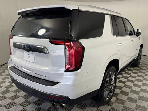 Used 2023 GMC Yukon Denali Ultimate AWD/4WD image 8