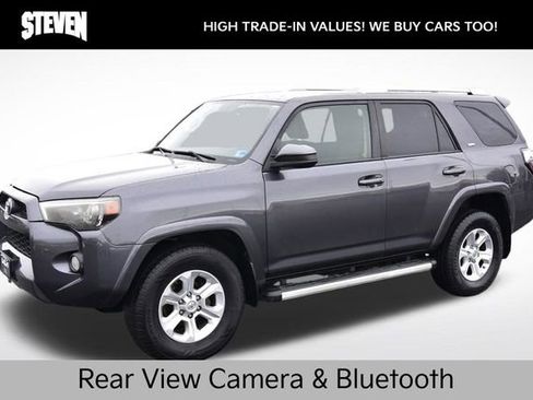 Used 2015 Toyota 4Runner SR5 image 1