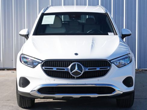 Used 2025 Mercedes-Benz GLC 350e 4MATIC image 53