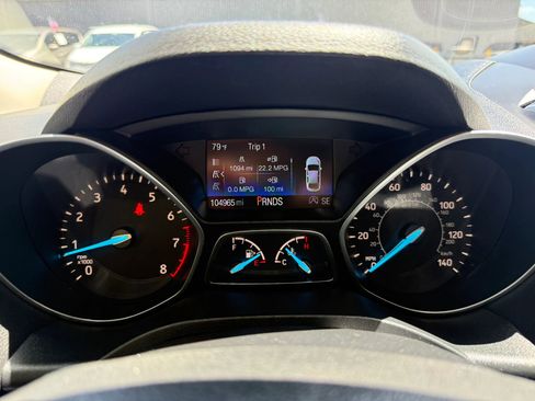 Used 2018 Ford Escape SE w/ SE Sync 3 Package image 12