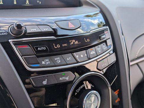 New 2026 Acura RDX SH-AWD image 31