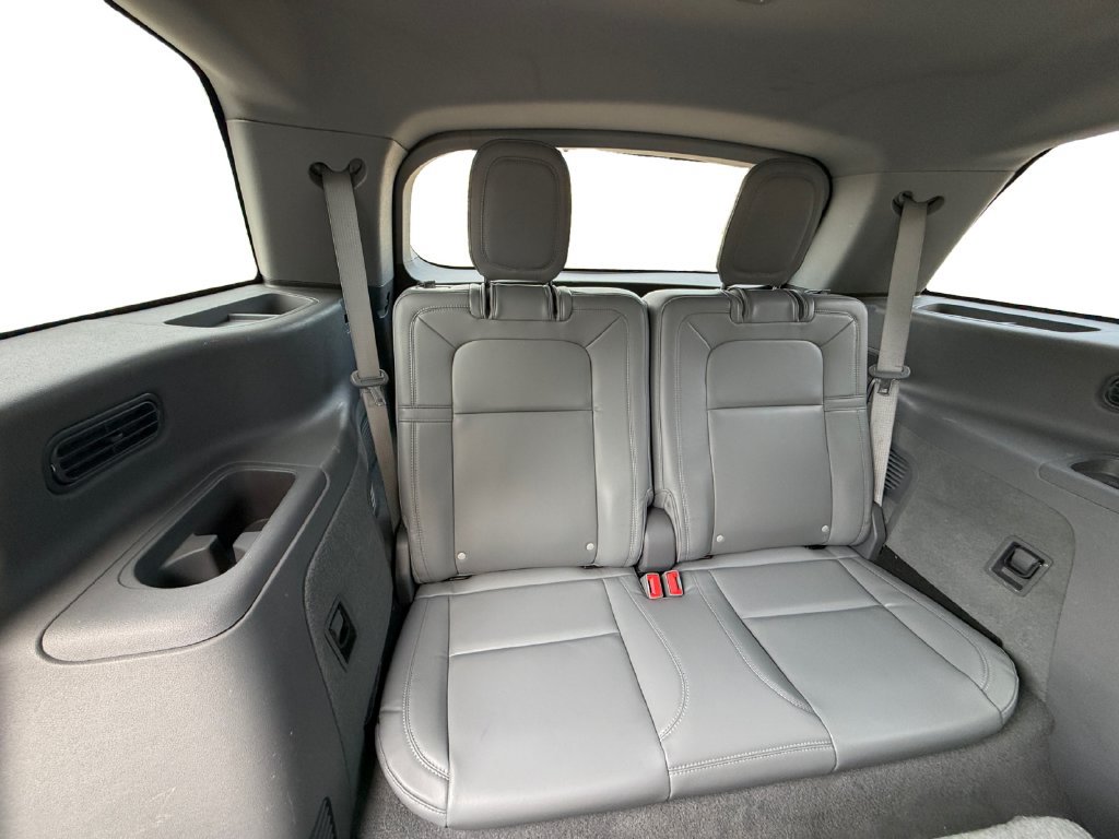Used 2021 Lincoln Aviator Reserve w/ Elements Package Plus RWD image 22